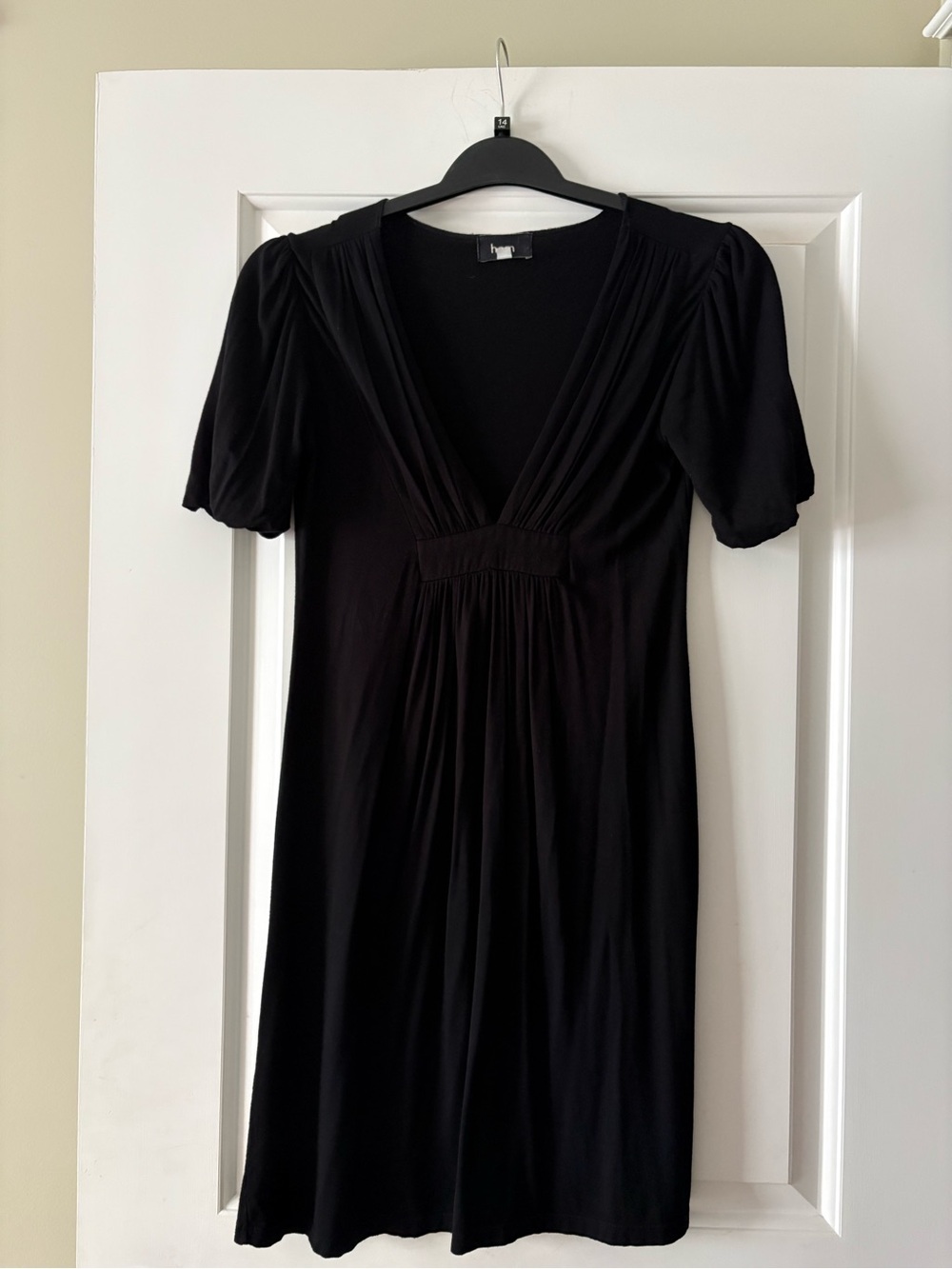 Hem Black V-Neck Empire Waist Jersey Dress